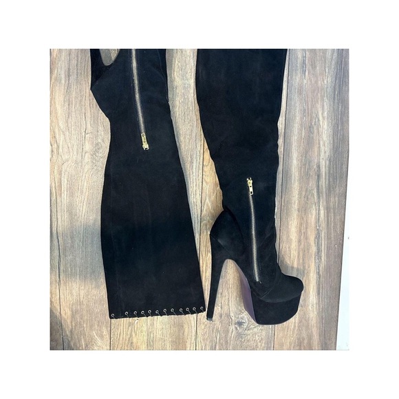 LONDON TRASH Croix Over the Knee Suede Boots - Picture 5 of 6